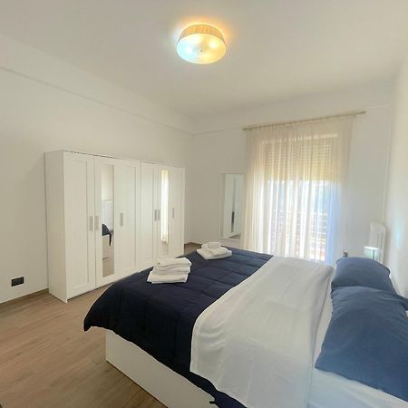 Helios Apartment Lecce Exteriör bild