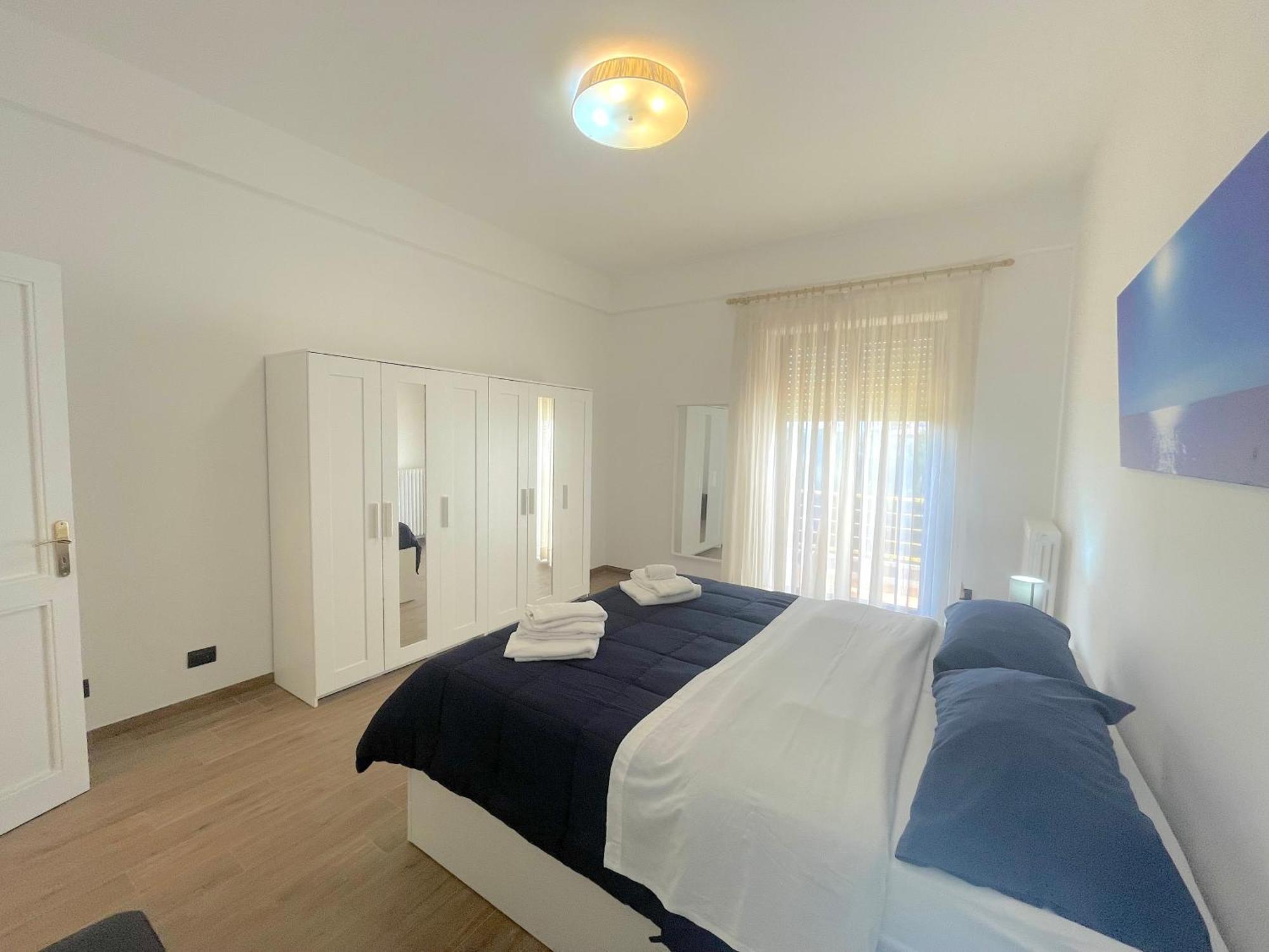 Helios Apartment Lecce Exteriör bild